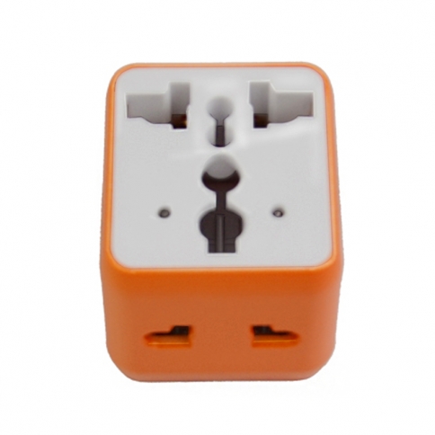 High Performance Universal Adapter Travel Power Adapter Convert - Pink